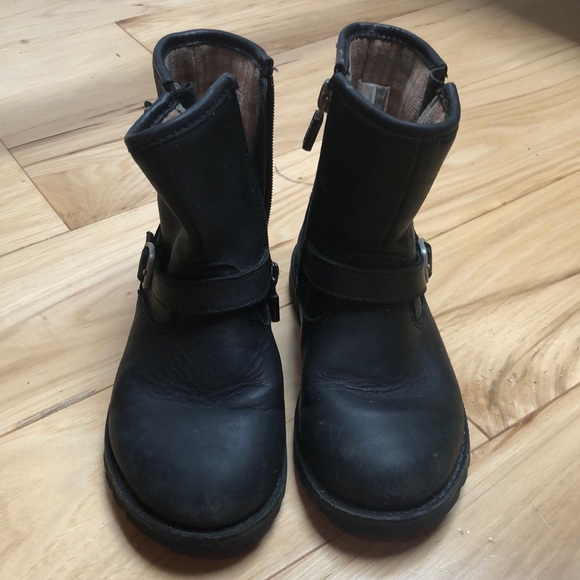 Ugg Kids Black Leather Boots with Sheepskin - Picture 1 of 5